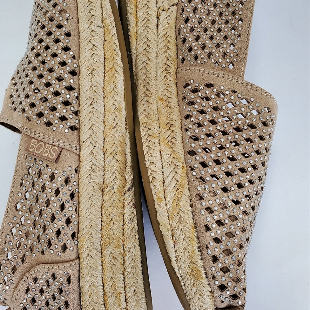 BOBS from skechers memory foam arch pillow